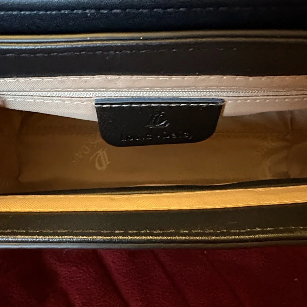 Elegant Black Crocodile Pattern Briefcase